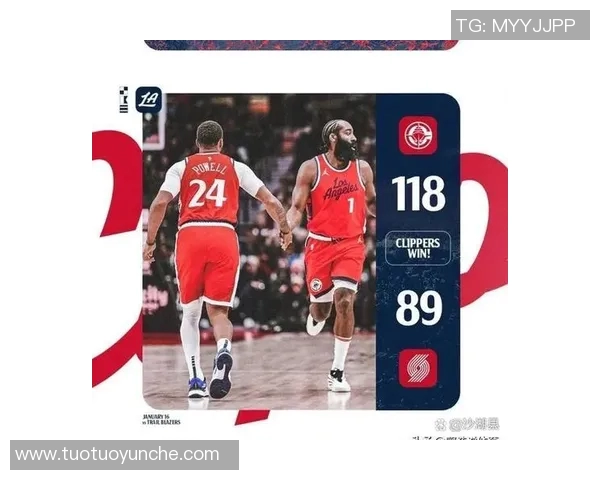 勇士与快船季后赛第三场激战回顾球星表现与战术分析